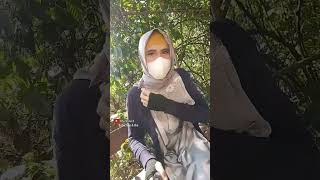 Download lagu Next, Vidio pakai gamis satin silver di chanel ini. Subscribe! #cder #cding #crosshijaber #cderhijab mp3