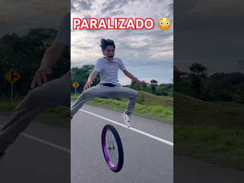 Mira la llanta👀 #jump #bikeride #bicicleta #bikeshorts