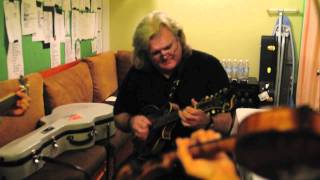 Sleepy Man Banjo Boys jam with Ricky Skaggs