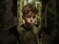 Lars, Luca en Jasper bouwen hutten in het bos naast hun huis en dat filmen ze | RTV Oost