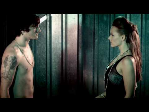 Breeze vs Lost Witness ft. Naz - Rise Again