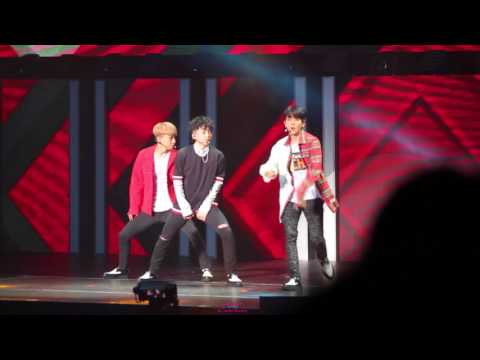 [HD FANCAM] 170805 SMTOWN SPECIAL STAGE IN HONG KONG EXO-CBX  HEY MAMA!