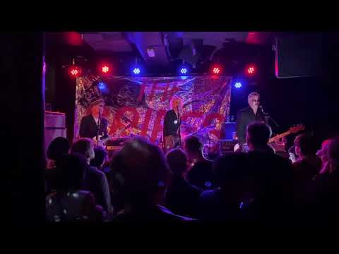 The Briefs “She’s the rat” live at the Lexington 8/12/19