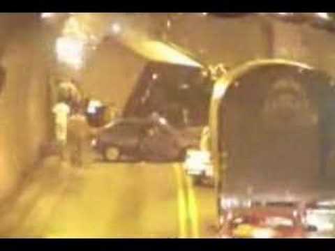 Wypadek w tunelu