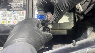 2007-2013 Toyota Tundra High Beam Headlight Bulb Left & Right Removal And Installation Instructions