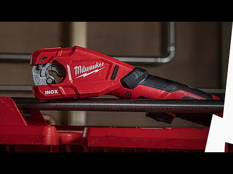 MILWAUKEE® M12™ RAPTOR™ Stainless Steel Pipe Cutter