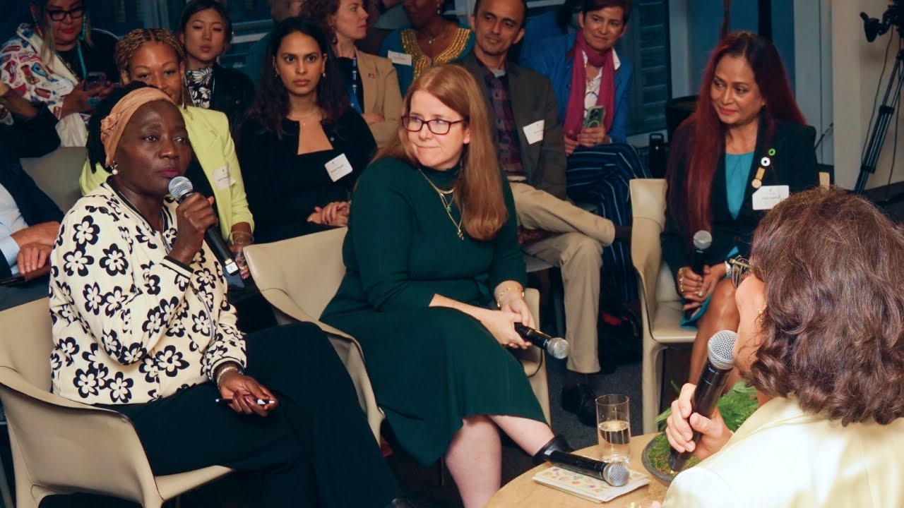 Fondation L'Oréal | Stepping Into the Clearing: The Bigger Picture of Women and Climate Action