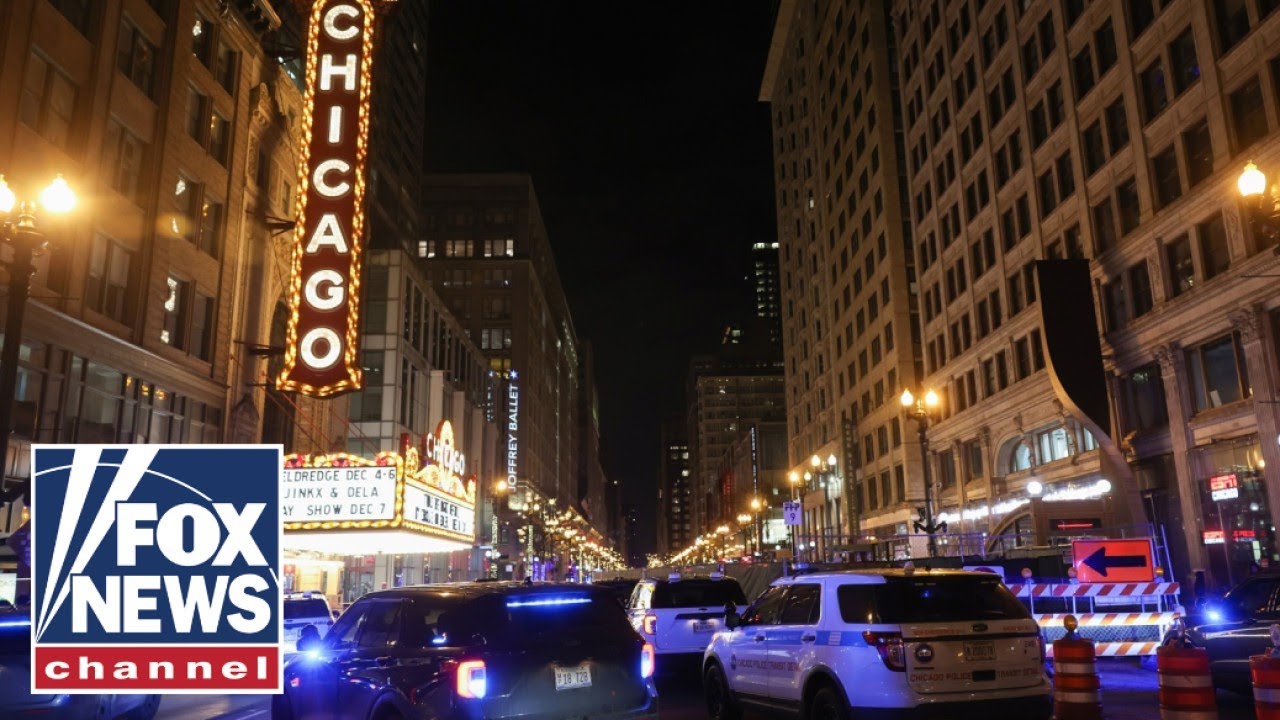 Chicago Tree Lighting DISASTER! Riot Erupts, Cops Attacked!