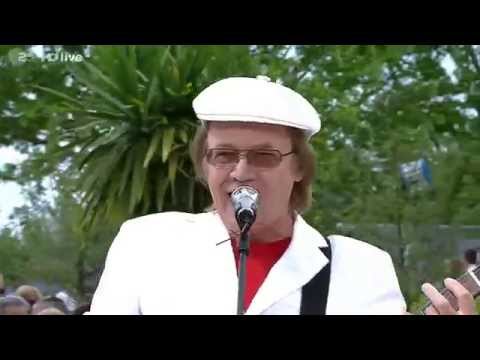 The Rubettes feat  Alan Williams   Sugar Baby Love ZDF Fernsehgarten   18 MAY 2014