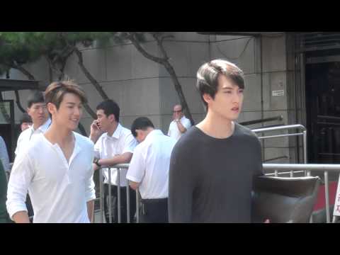 CN Blue exit music bank pt 2 15 09 18