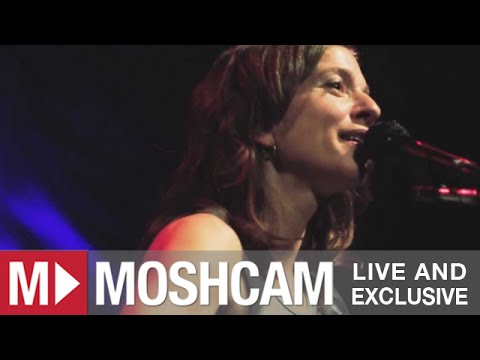 Ani DiFranco - Swan Dive (Live in New York) | Moshcam