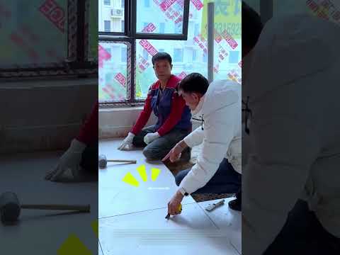 موبايل تحت البلاط ورد عليه 😂📱