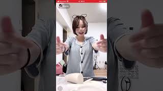 ライブ配信　可愛らしい巨乳ママの癒し　胸チラ有り　谷間