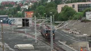 preview picture of video 'Norwegian trains vol 2 LKAB locomotives at Narvik.mp4'