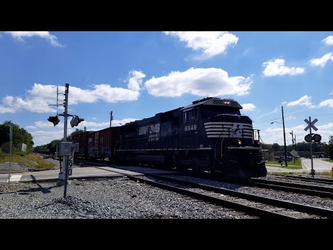 NS SD60e #6948 Leads a Local