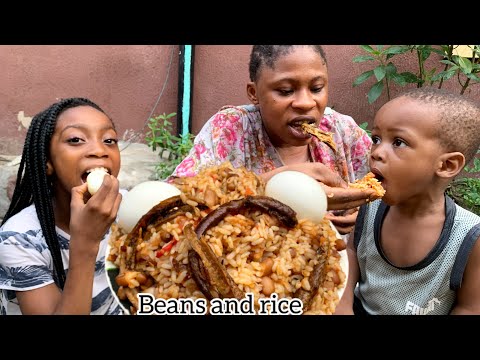 The Nigerian Best Food Combo 😱| Beans and Rice in African village way