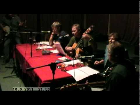 94_Boty z kuze toulavejch psu.avi