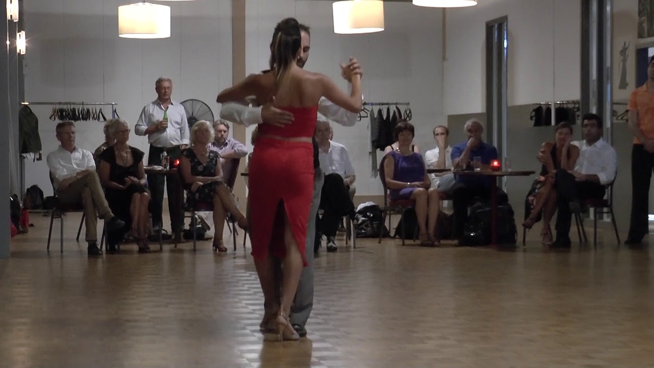 Borja Alkalde Sainz & Christina Gomez in Los Amigos De La Noche (1)"Recien"