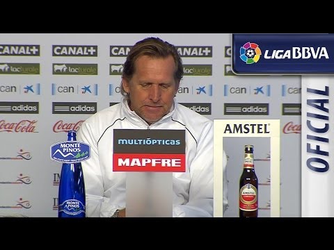 Rueda de Prensa de Schuster tras el Osasuna (0-2) Málaga CF - HD