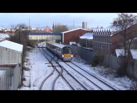 IE 22000 Class DMU 22036 - Windsor Bridge - 29/1/15