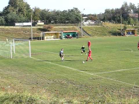 LKS Rój (Żory)  - Olza Godów 22.10.2011 Część 2