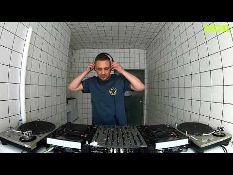 Varvet Showcase - Second Storey / July 14 / 4pm-5pm