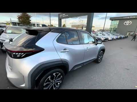 Video of Toyota Yaris Cross 1.5 Hybrid Luna Sport 5dr