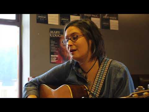 Edelle McMahon Cover of To Ramona by Bob Dylan