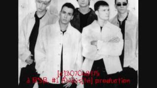 Non Puoi Lasciarmi Cos :: Quit Playin&#39; Games (With My Heart) [Italian Version]