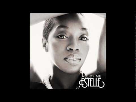 Videoclip de International (Serious) — Estelle