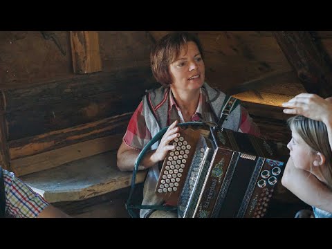 Musizieren in der Lafthütte am Singerskogel | Hofgschichtn aus Oberösterreich