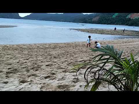 Running at the shore el nido palawan
