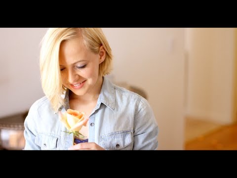 Video thumbnail for Crescent of the Moon