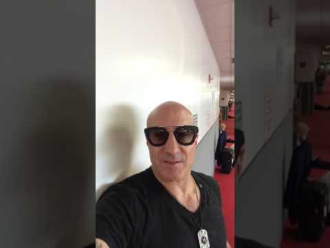 download lagu mp3 mp4 Kenny Aronoff Glasses, download lagu Kenny Aronoff Glasses gratis, unduh video klip Kenny Aronoff Glasses