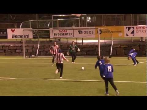 Vardeneset BK - Hundvåg 3-0 (0-0) NSE Kvartfinale