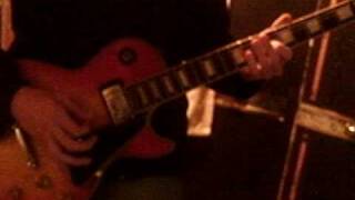 Finkaaltra - Roll around (US bomb cover)