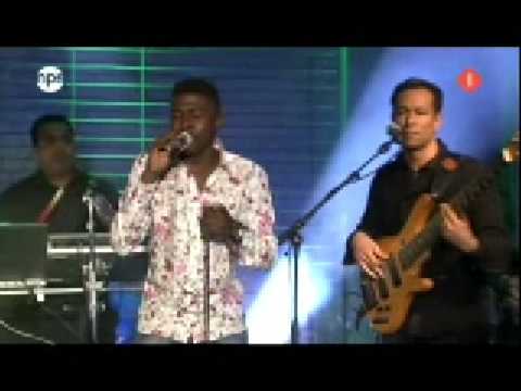 Damaru & Marcus houseband bij raymann is laat