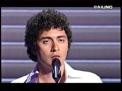 Alessio Bonomo - LA CROCE - Esibizione a Sanremo 2000