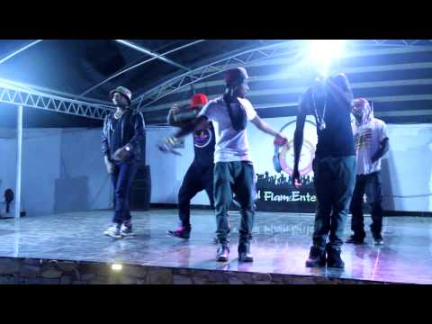 Mos Hood Live On Stage In NIGERIA LagosLekkiExpressway . TOTAL. PT 2