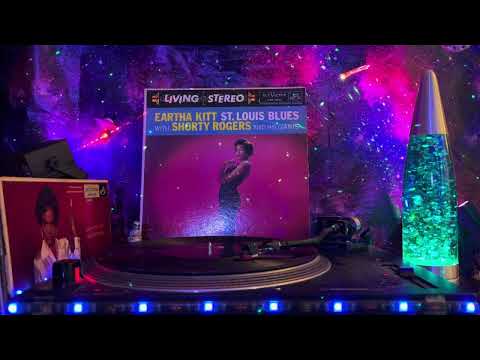 Eartha Kitt With Shorty Rogers And His Giants (St. Louis Blues) - Side 2