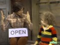 Classic Sesame Street Linda Reads Open