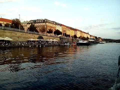 Náplavka z paluby lodě Andante srpen 2016