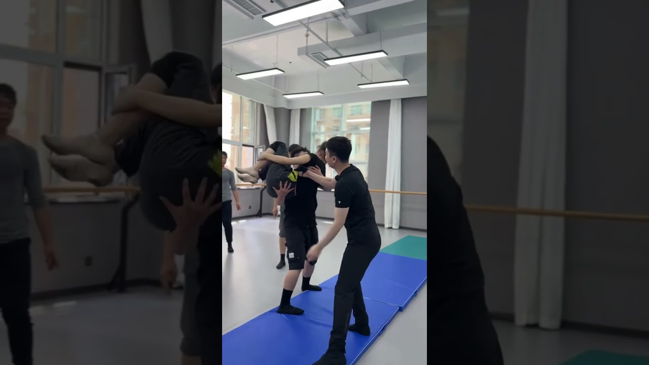 Suddenly Shy ! But it's safe