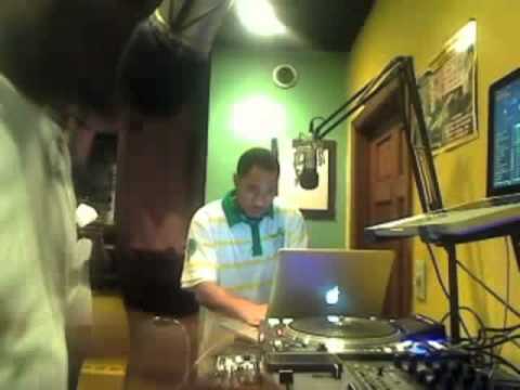 DJ LIL MAN GOES OFF - LIVE ON 103.9 FM W/ DJ TAJEE