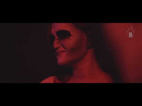 KTV shorts - Ples v maskah