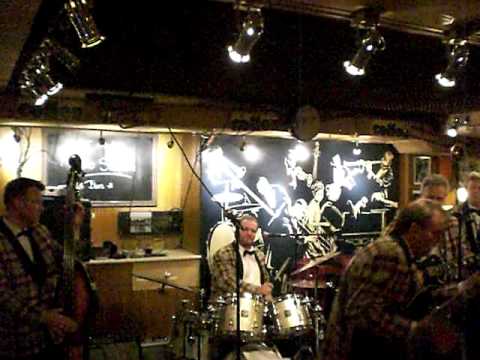 Maybelline - Franny and the Fireballs LIVE im Cotton Club - Hamburg im Juni 2010