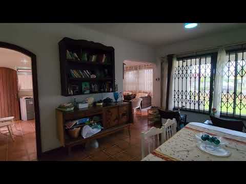 Casa à venda em Peruíbe - SP