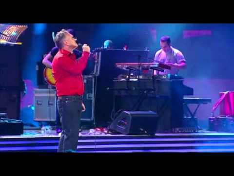 Festival de Viña 2012, Morrisey, I know it´s over