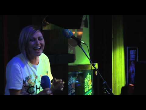 MNM 90's & 00's Café: Jessy - Innocence