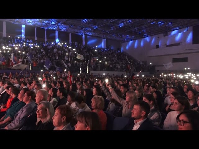 День знаний в Приангарье объединил более 335 тысяч школьников